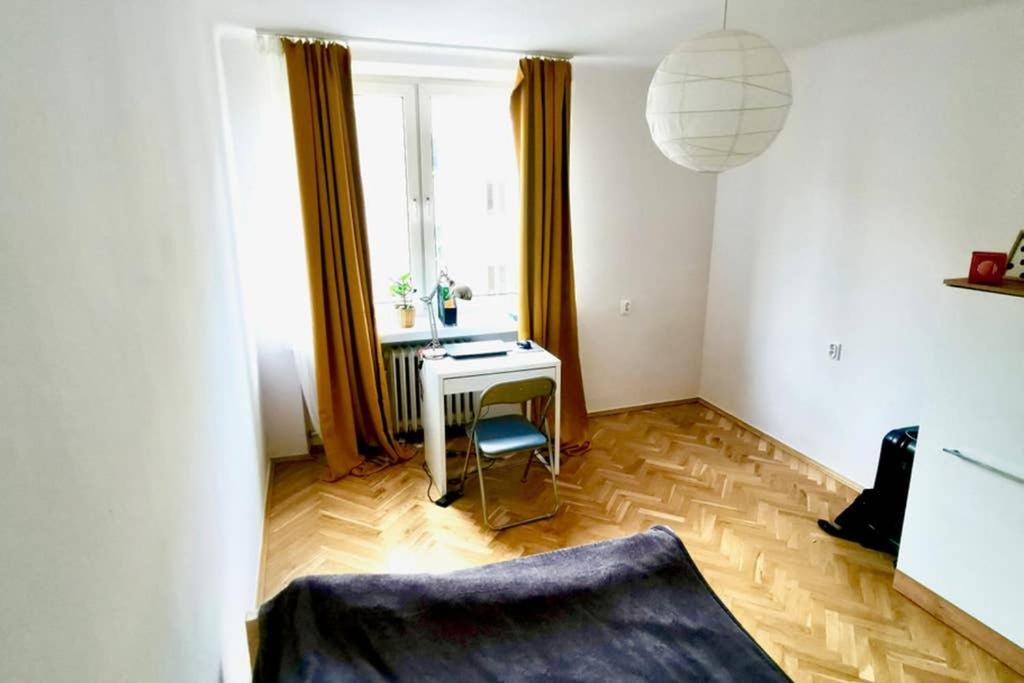 Sunshine Parkside Hideaway - 3 Bedroom - By Upstairs Krakov Exteriér fotografie